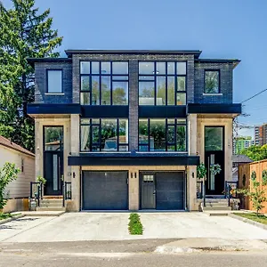 https://modern-city-living-newly-built.hotelstorontoontario.org